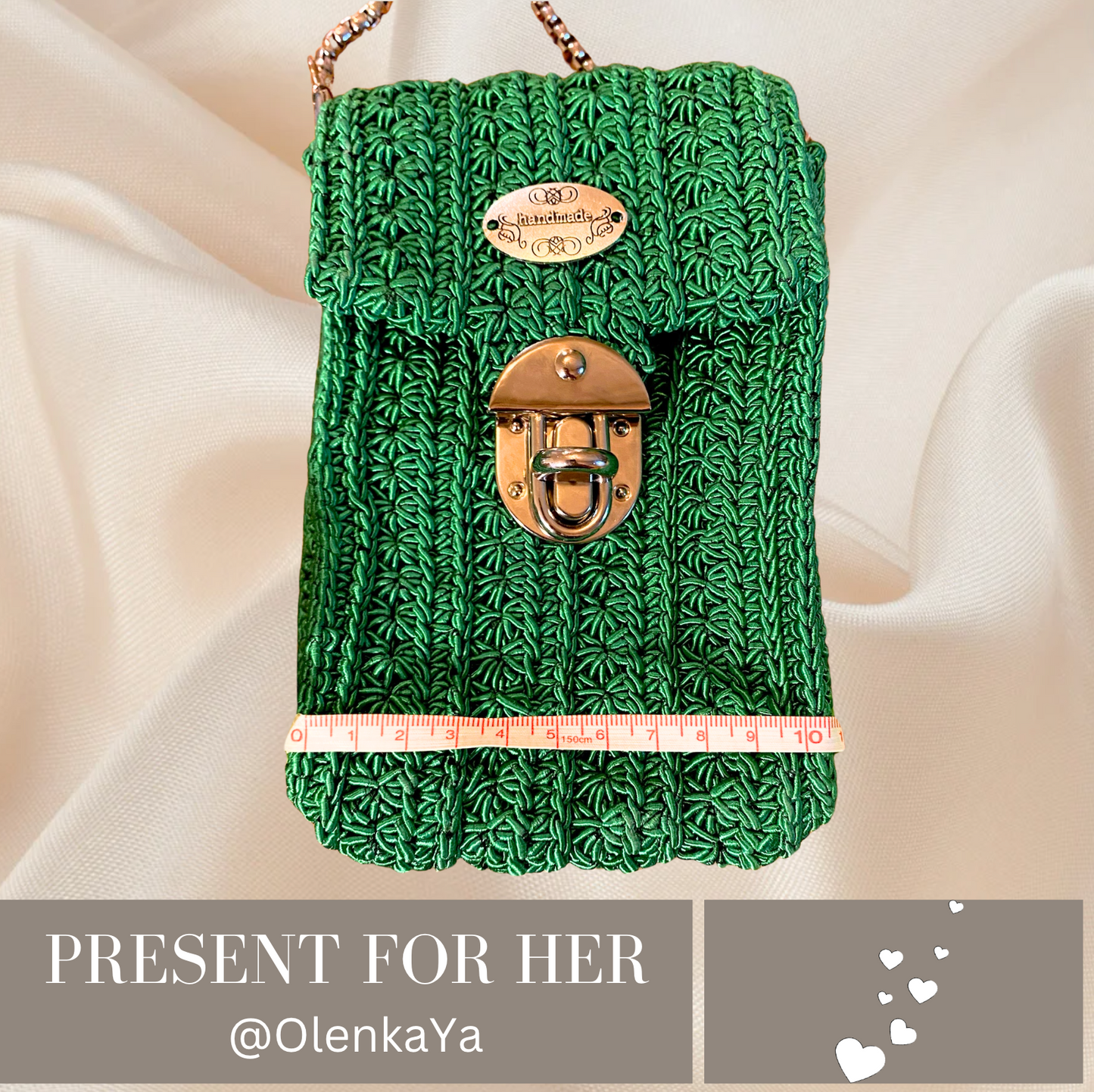 Handmade Green Bag: Perfect for essentials