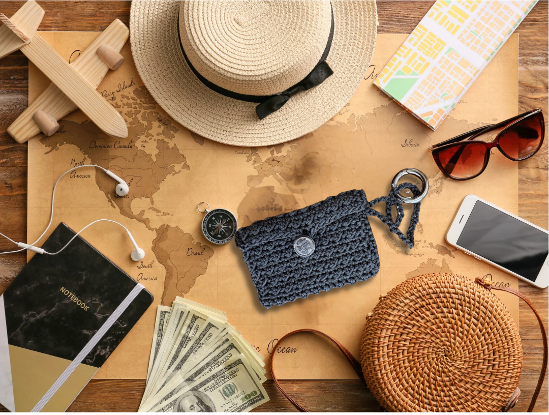 Handmade Crochet Mini Wallet & Key Holder — Man’s World (Limited Edition)